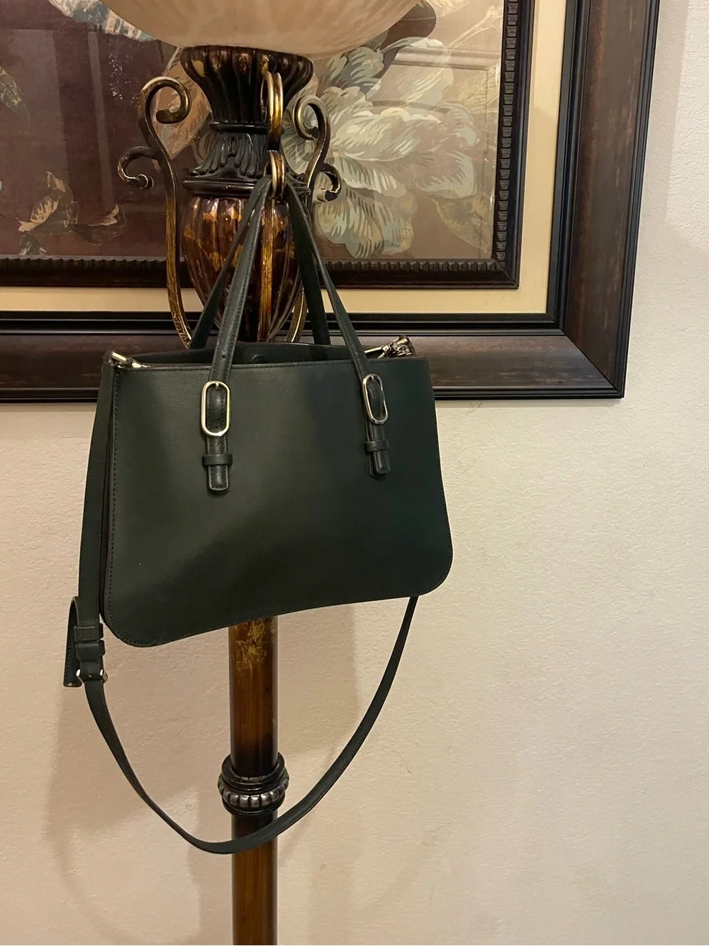 Kate Spade please check all picture of condition